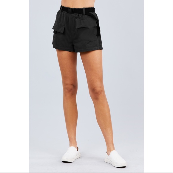 Black Belted Side Pocket Cargo Cotton Short Pants - Picture 5 of 6